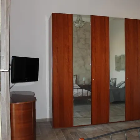 Homestay Antico Corso *